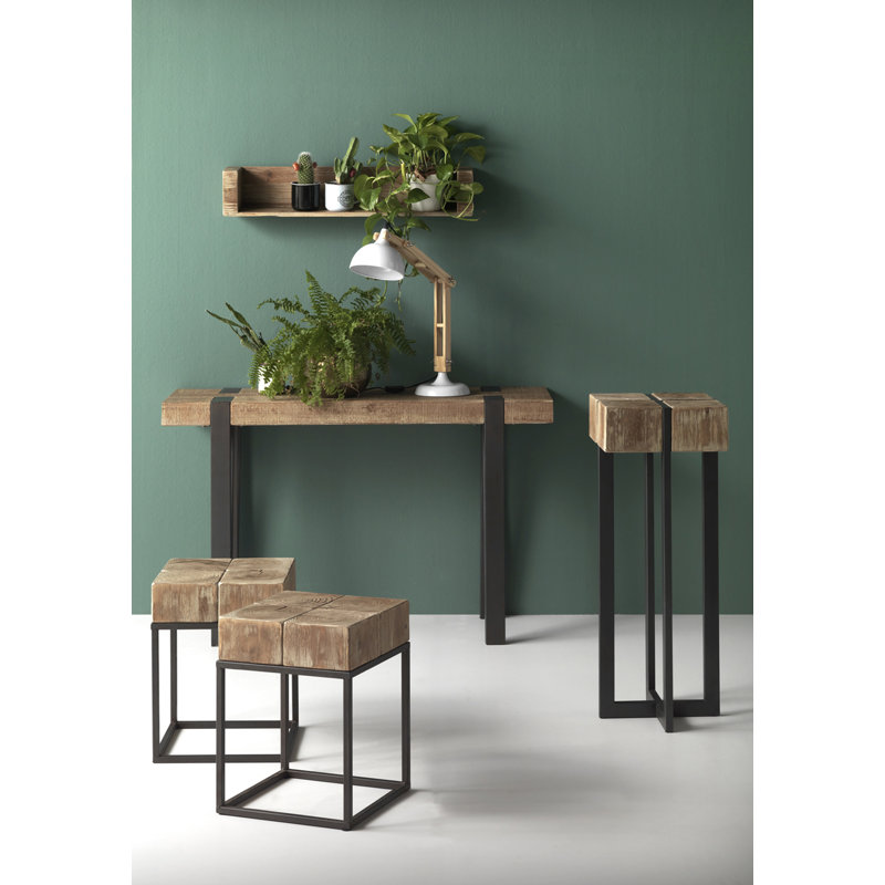 Cierra Plant Stand