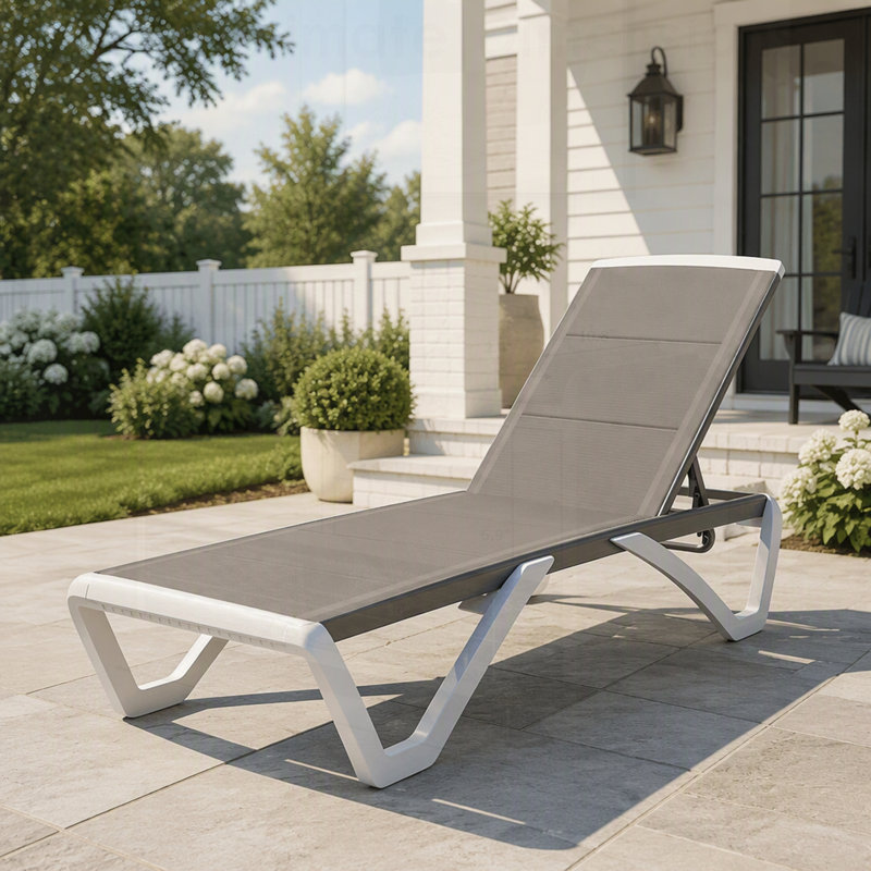 Chaise longue de piscine 3D avec dossier réglable, tissu Textilène résistant aux intempéries et structure en aluminium durable pour une détente en plein air.