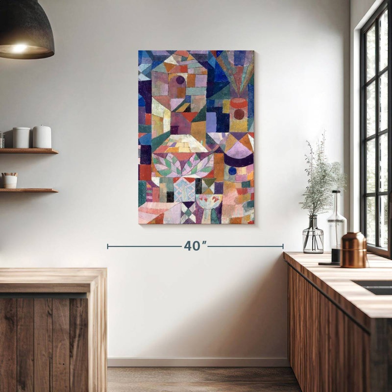 Avery Burggarten, 39" H x 26" W