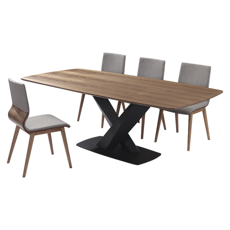 Bridgwater 4 - Person Pedestal Dining Set