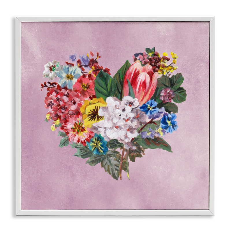 Giclée encadrée de fleurs de jardin en forme de cœur, design par Melissa Wang, H 17 po x l 17 po