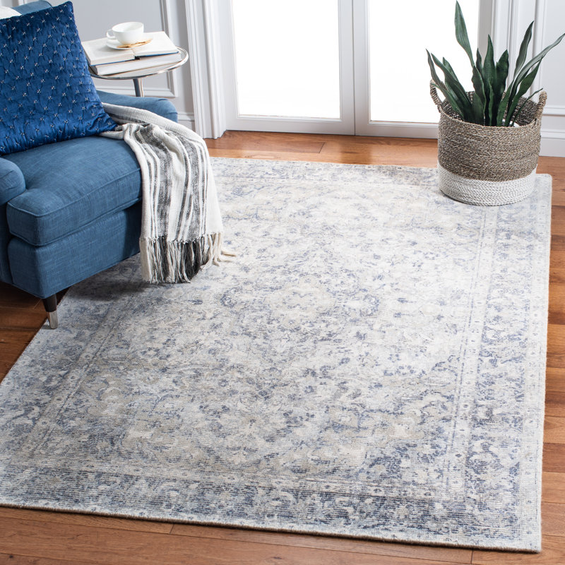 Abry Hand Loomed Wool/Viscose Oriental Rug in Ivory, Rectangle 5' x 8'