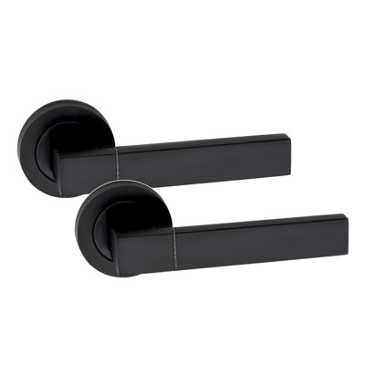  5 Pairs Capri Design Door Handles on Round Rose in Matt Black Finish with 2.5" Tubular Latch and 3" Ball Bearing Hinges - 52mm Diameter