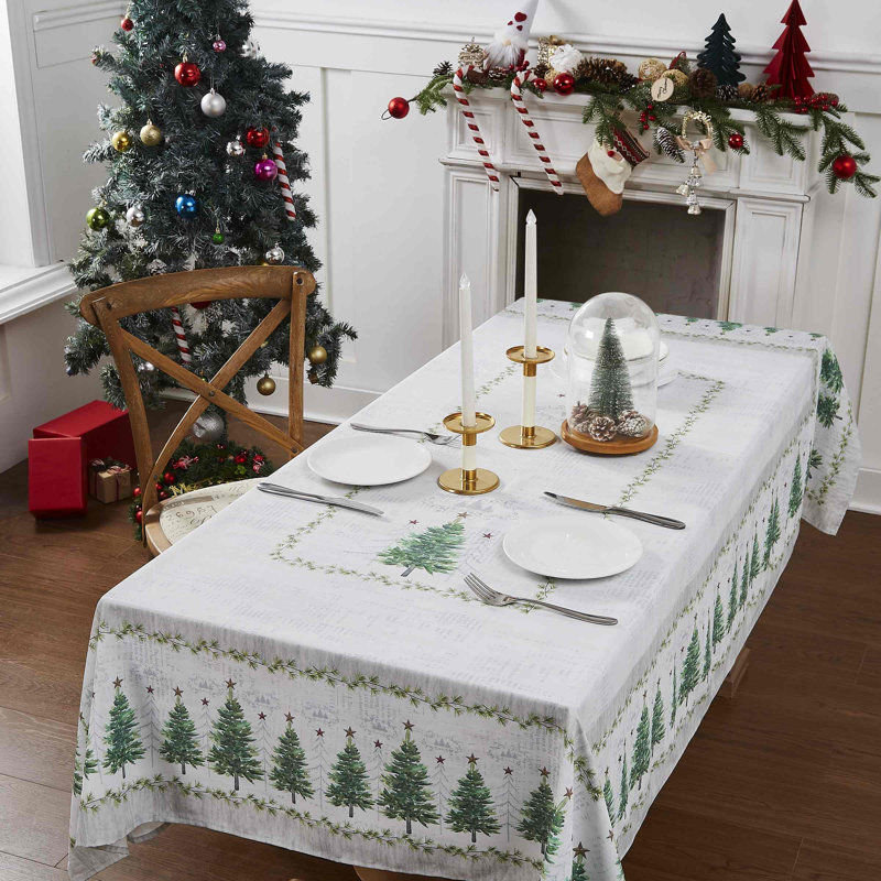The Holiday Aisle® Kechia Tablecoth, 52" W x 70" L
