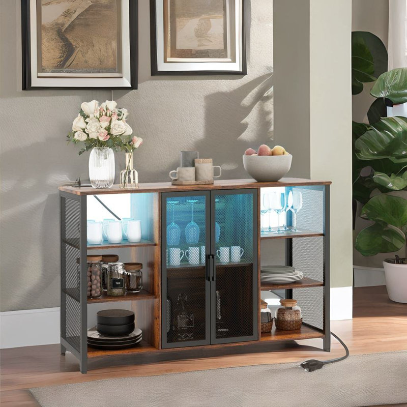 Armoire à vin à DEL avec station de charge