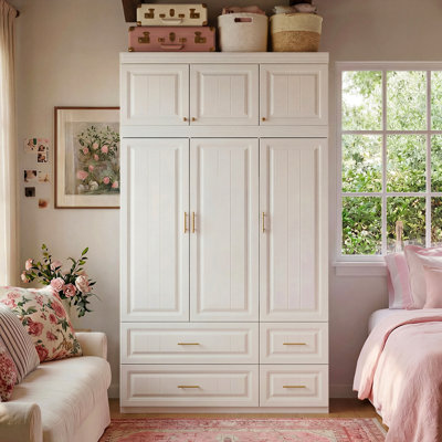 Armoire moderne avec rangement solide