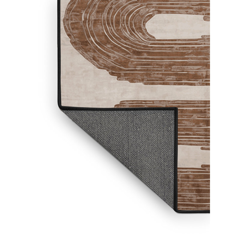 Tapis brun soyeux et moelleux, Carré 8 pi