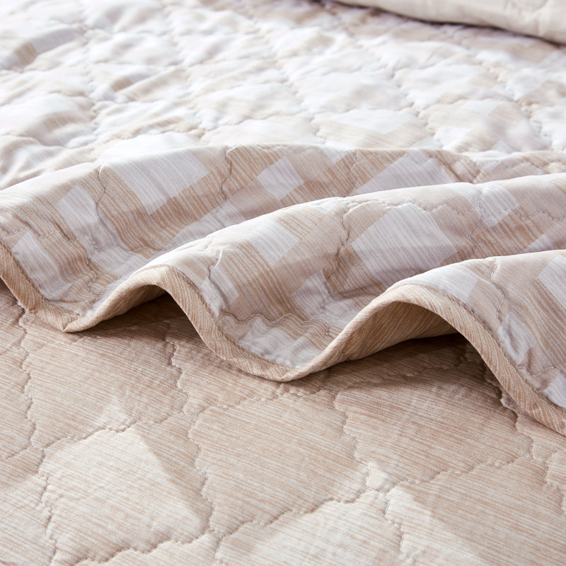 King Beige Microfiber Geometric Coverlet Set