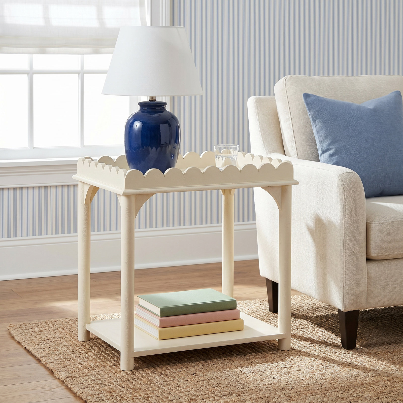 Madeline 24" Mango End Table, White