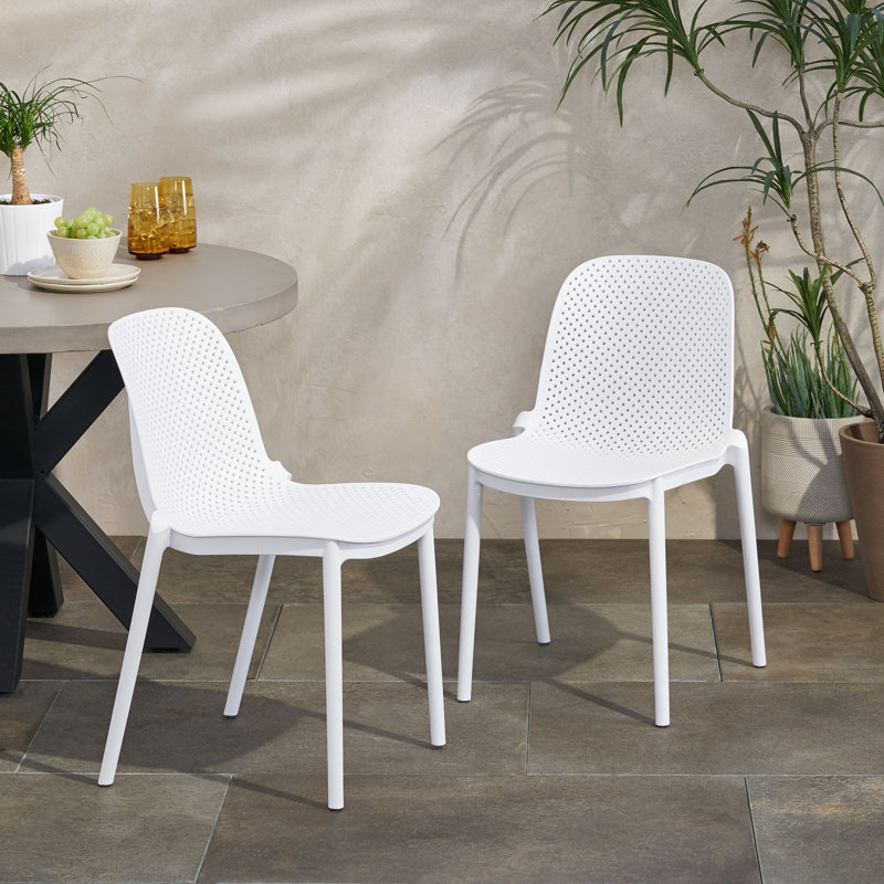 Chaise de patio empilable Roxanne, Blanc