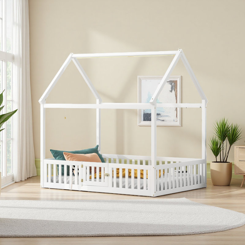 Lit double en bois avec clôture et porte, Blanc