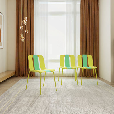 Ensemble de 4 chaises à blocs de couleurs modernes à rayures - Siège en plastique PP intérieur / extérieur et pieds en métal robustes - Pour le salon, le balcon, le café, la terrasse