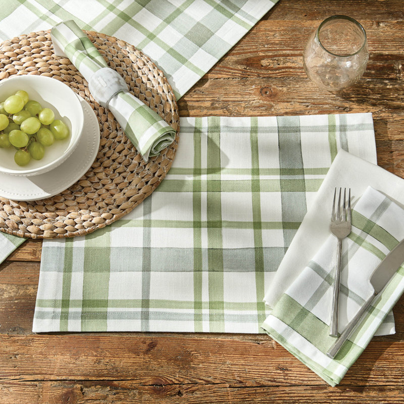 Chemin de table Greenlee, L 72 po x l 15 po