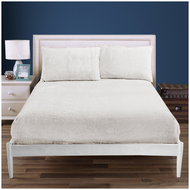 Teddy Plain Fitted Sheet, Single, White