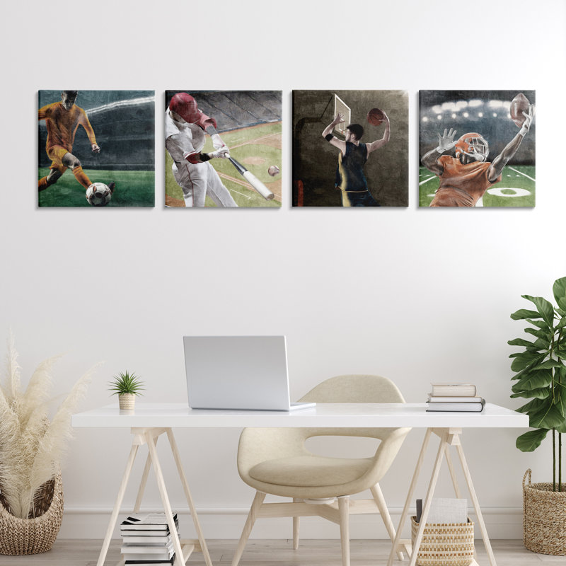 Ensemble de 4 balles de sport en action, par Kim Allen