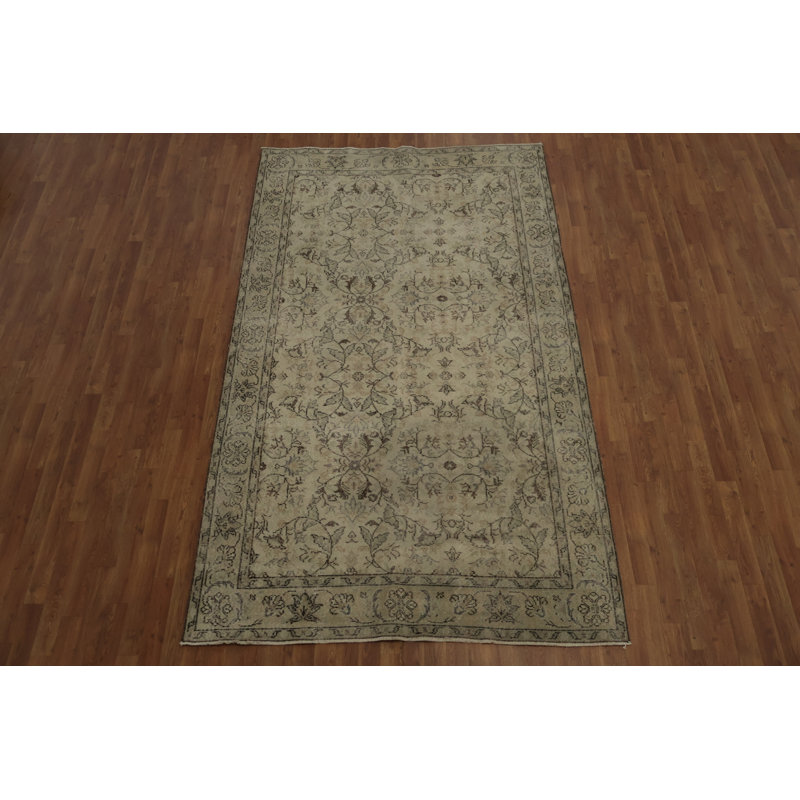 Tapis turc classique vieilli 6 x 9