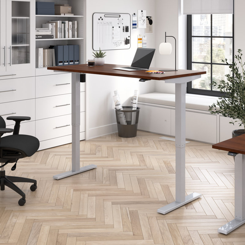Bureau pour travailler debout à hauteur réglable, Cerisier hansen, l 59,45 po x P 29,37 po