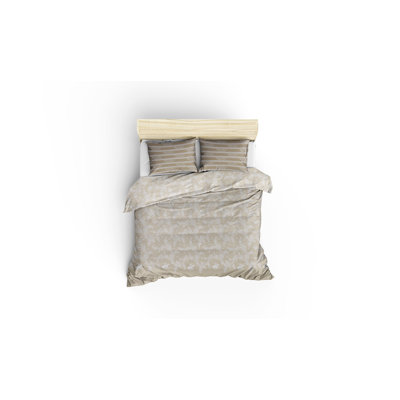 Guitierrez No Pattern Duvet Cover Set with Pillowcases Included