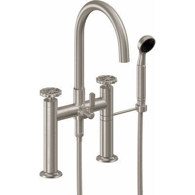 Descanso Tub Filler with Diverter
