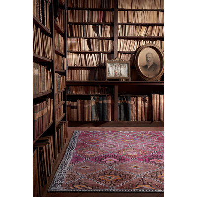Kaden Classic Hand Woven Area Rug