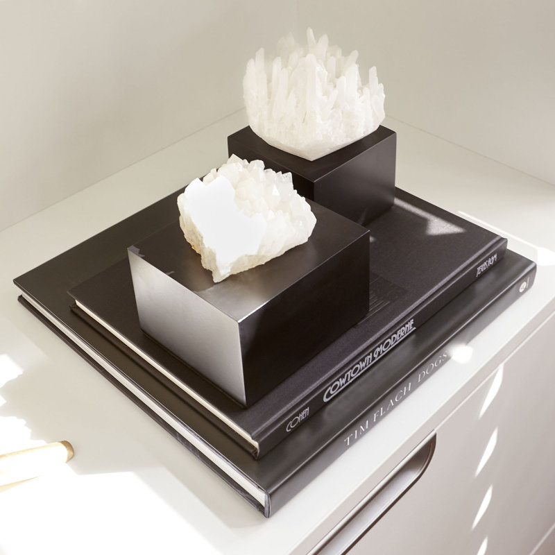 Quartz Table Sculpture