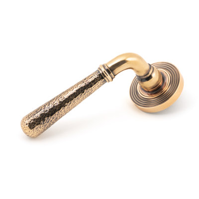Hammered Newbury Lever on Rose Set (Beehive) - Unsprung