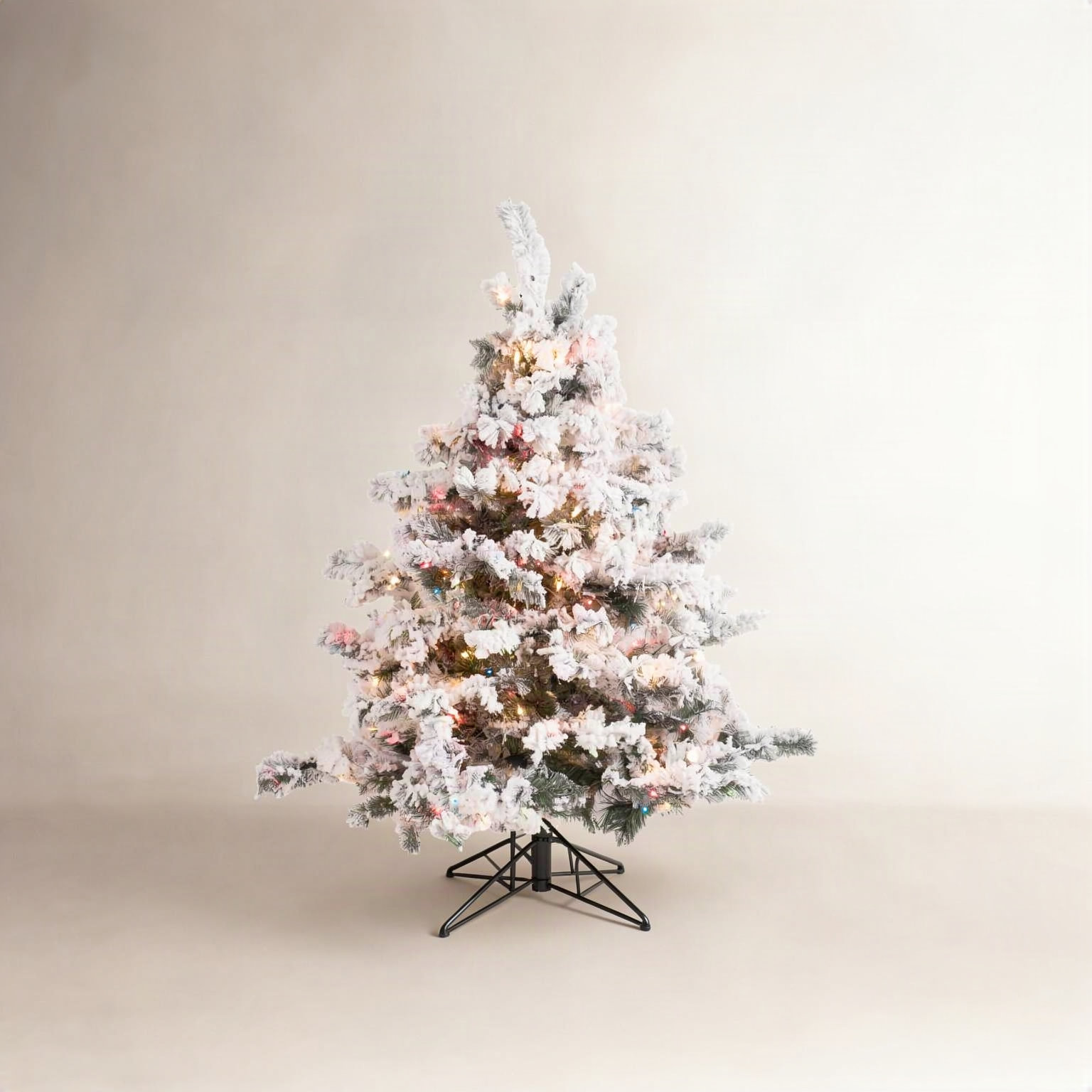 Frosted Pre-Lit Pine Christmas Tree, 4.5' H