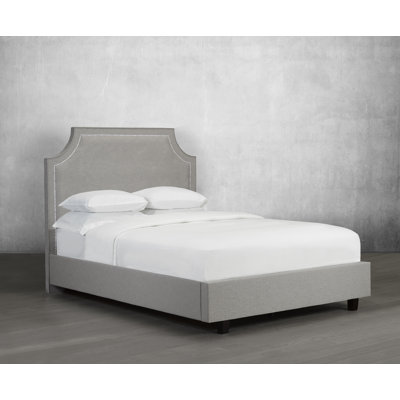 Lit plateforme en tissu d’ameublement Waltham