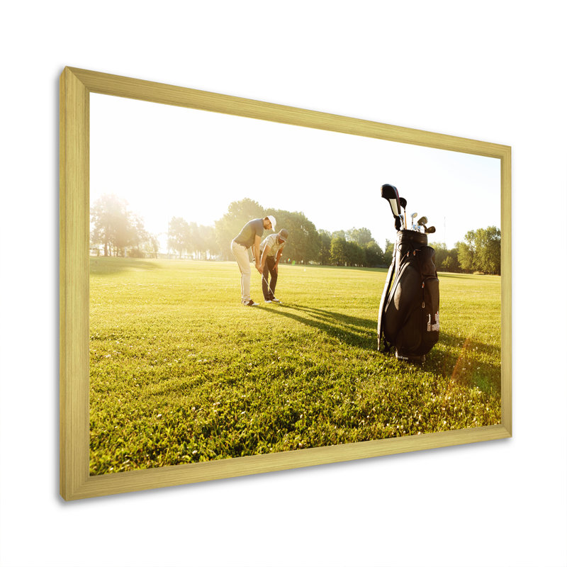 Golf Swing Harmony I - imprimé, H 24 po x l 32 po x P 1 po, Encadrement doré