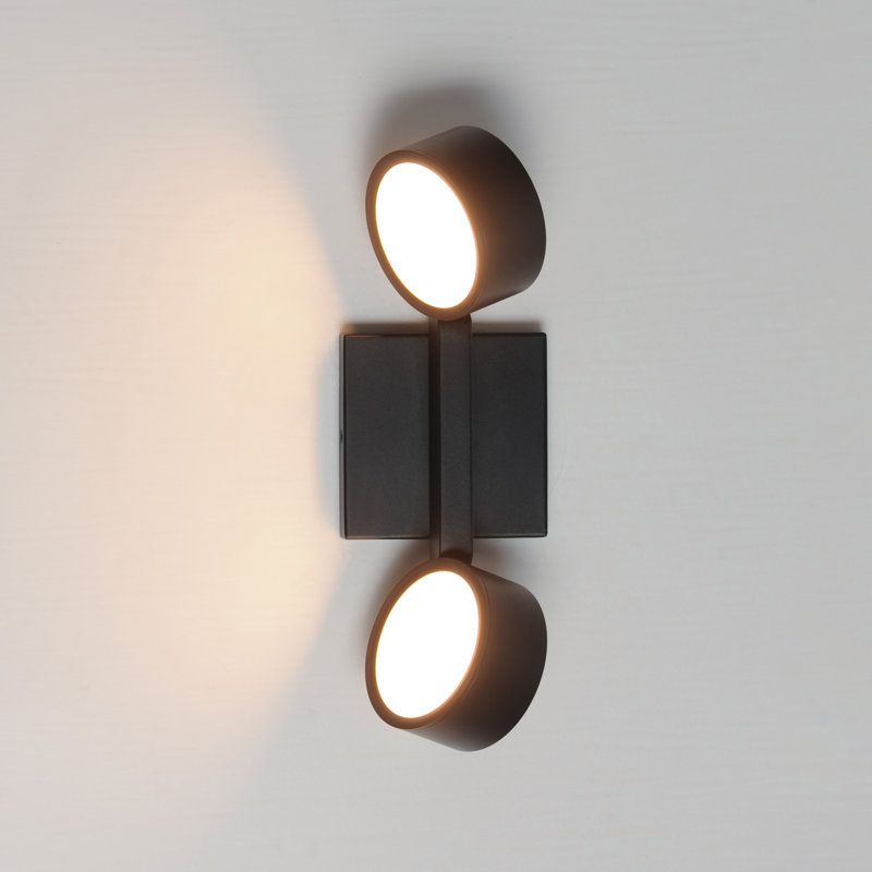 Embrace-Wall Sconce