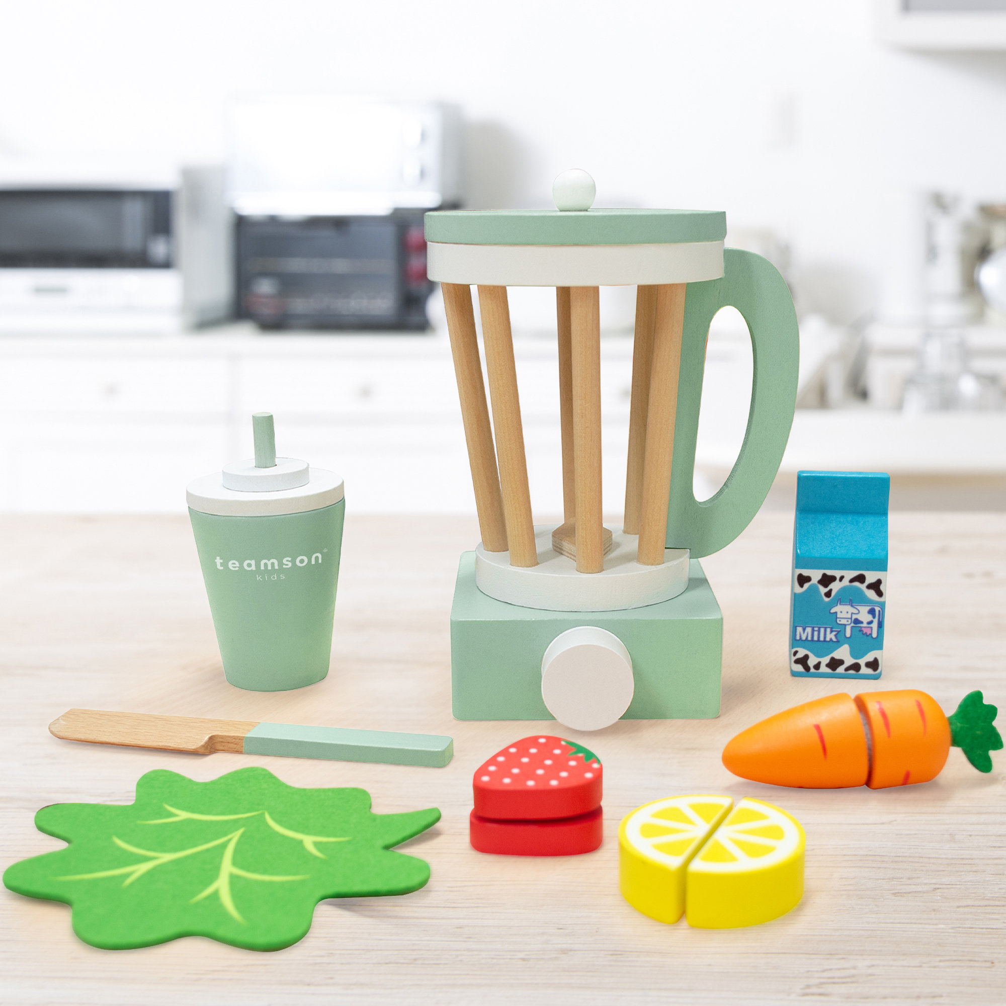 Teamson Kids Little Chef Frankfurt 8-pc. Toy Blender and Ingredients Accessories Set