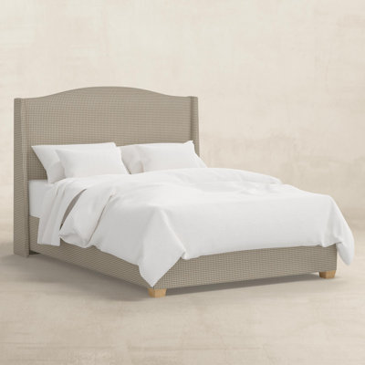 Julia Platform Bed
