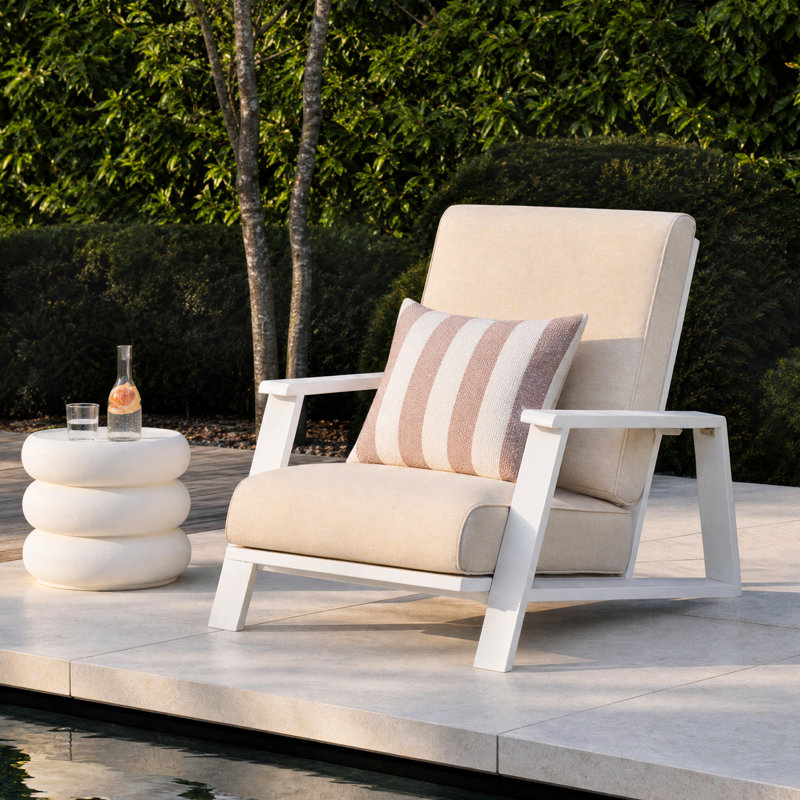 Chaise de patio avec coussins Nubieber, Coussin beige en PolyCD / structure blanche