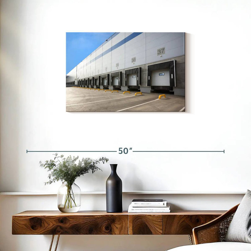 Lilie Loading Dock, 20" H x 30" W