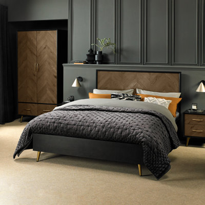 Solid + Manufactured Wood Bed