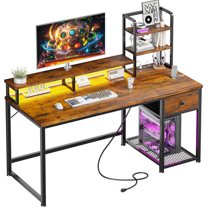 Bureau d'ordinateur en bois manufacturé avec lumières DEL et prises de courant, H 48 po x l 44 po x P 20 po, Brun / Noir