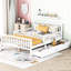 Lit plateforme en bois blanc avec garde-corps et rangement pour les lits doubles-129908882-129908881