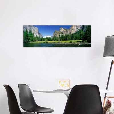 " Bridalveil Fall, Yosemite Valley, Yosemite National Park, California, USA "
