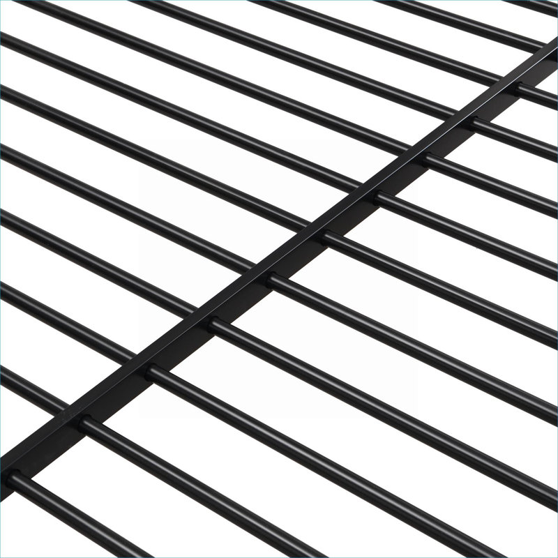 Lit superposé simple au-dessus de trois lits simples avec lit gigogne, structure en métal de couleur noire peu encombrante, aucun sommier requis pour les chambres résidentielles