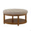 Grande table basse ronde avec repose-pieds rembourré en lin touffeté-69609533