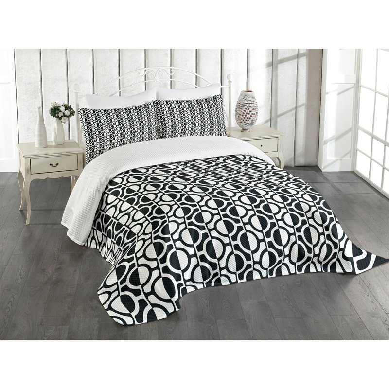 White Quilted King Bedspread Set with Pillow Shams