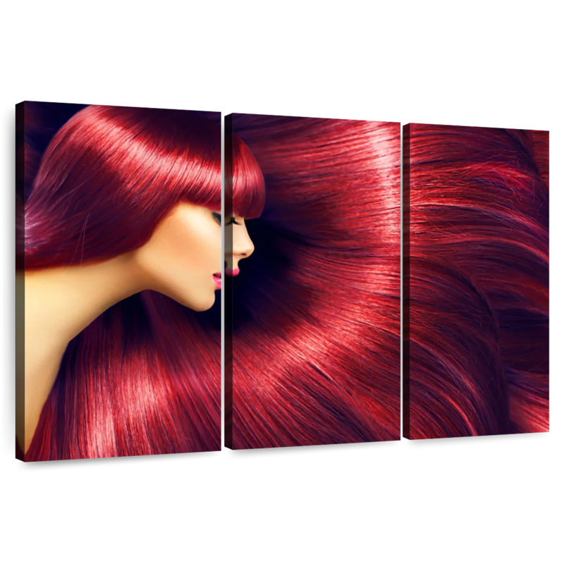 Femme de la Navette aux longs cheveux roux, H 24 po x l 38 po