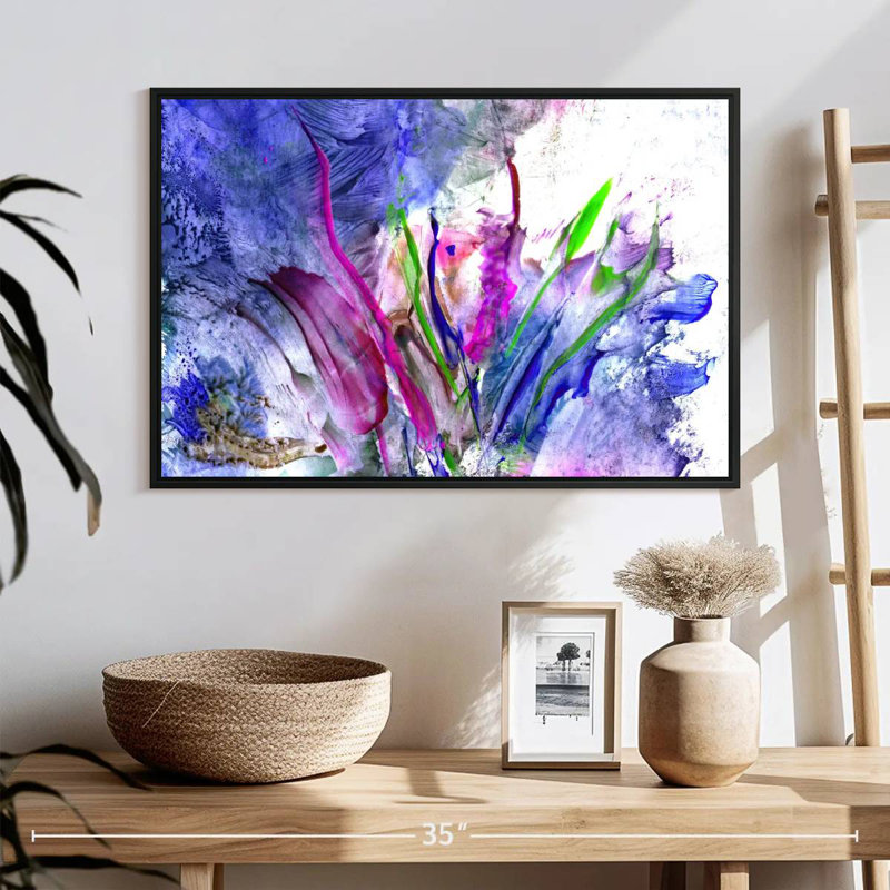 Avery Abstract Flower, 17" H x 25" W