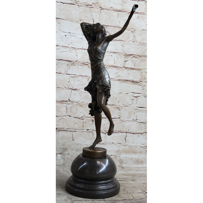 Figurines et sculptures