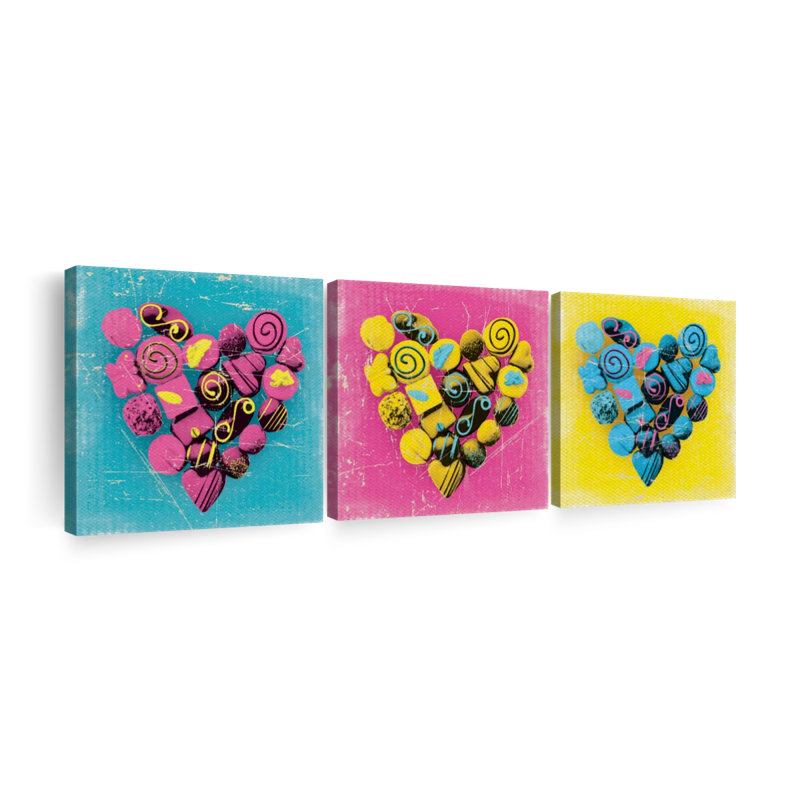 «Pastel Heart Chocolates», ensemble de 3 reproductions sur toile par PaintboxJenny, H 8 po x l 26 po x P 1 po