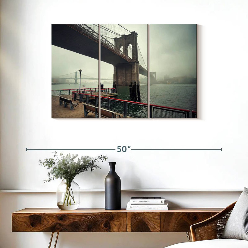 Lilie NYC Bridge, 24" H x 38" W