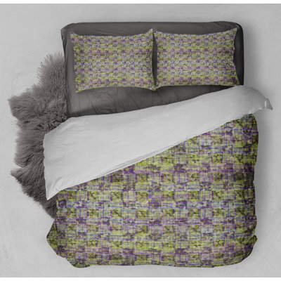 Polyester Geometric Shapes Comforter
