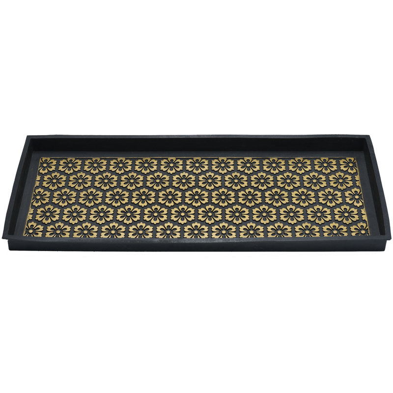 Layla Arrow 34in x 14in Non-Slip Outdoor Rubber Boot Tray