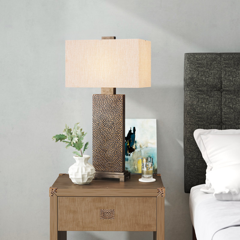 Lampe de table 32 po Vroman