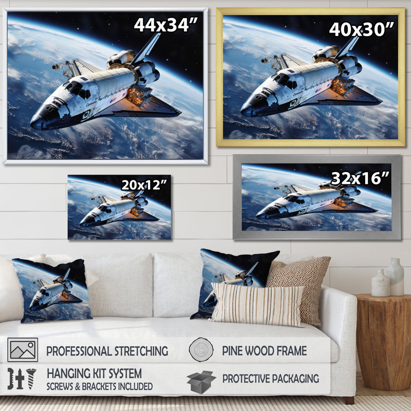 Navette Antares dans l'espace I sur toile, H 24 po x l 32 po x P 1 po, Cadre doré à une seule photo